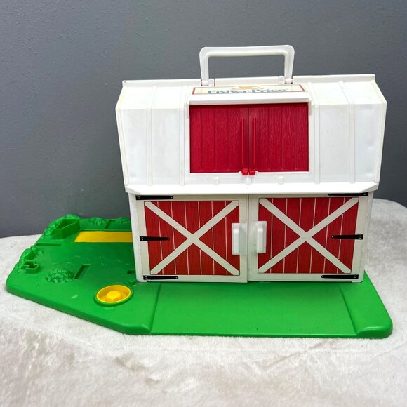 Vintage Fisher Price Little People Farm Barn Moo Door 1999 Chunky - Picture 1 of 9